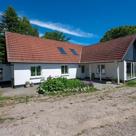 Nocleg ze śniadaniem Holmely